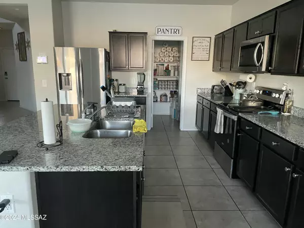 Maricopa, AZ 85138,35262 W San Ildefanso Avenue