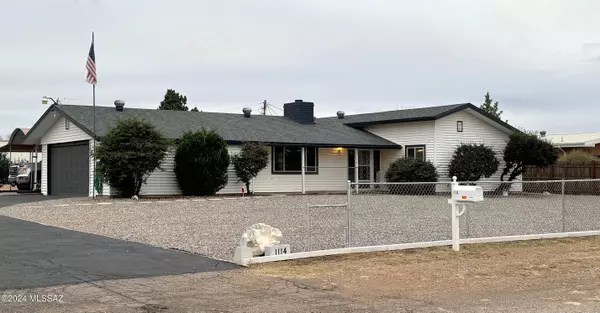 1114 E Justin Street, Pearce, AZ 85625