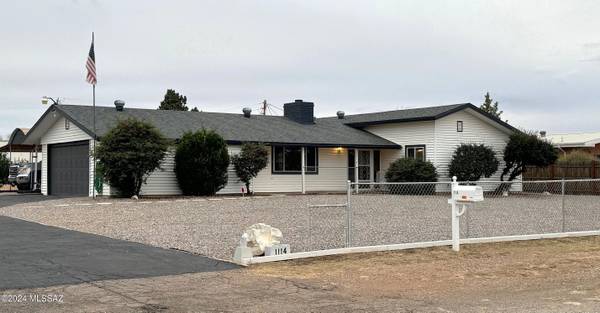 1114 E Justin Street, Pearce, AZ 85625