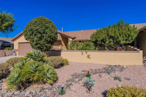 2719 E Sawyer Road, Green Valley, AZ 85614