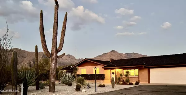 815 E Via Lucitas, Tucson, AZ 85718