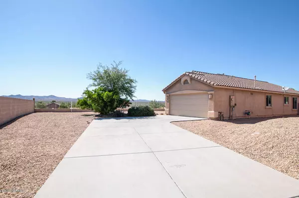 60316 E Old Spur Place, Tucson, AZ 85739