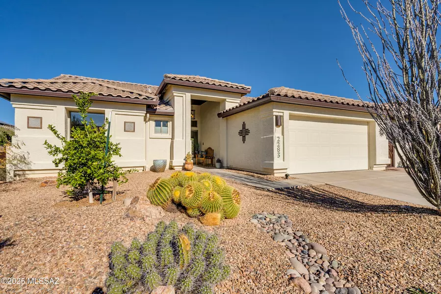 2283 E Desert Squirrel Court, Green Valley, AZ 85614