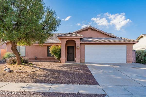 8016 S Lennox Lane, Tucson, AZ 85747