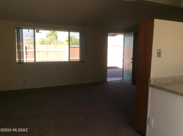 Tucson, AZ 85716,3510 E Blacklidge Drive