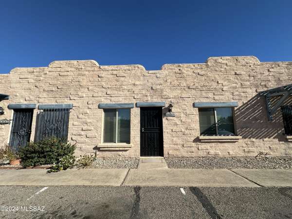 1045 E Halcyon Road, Tucson, AZ 85719