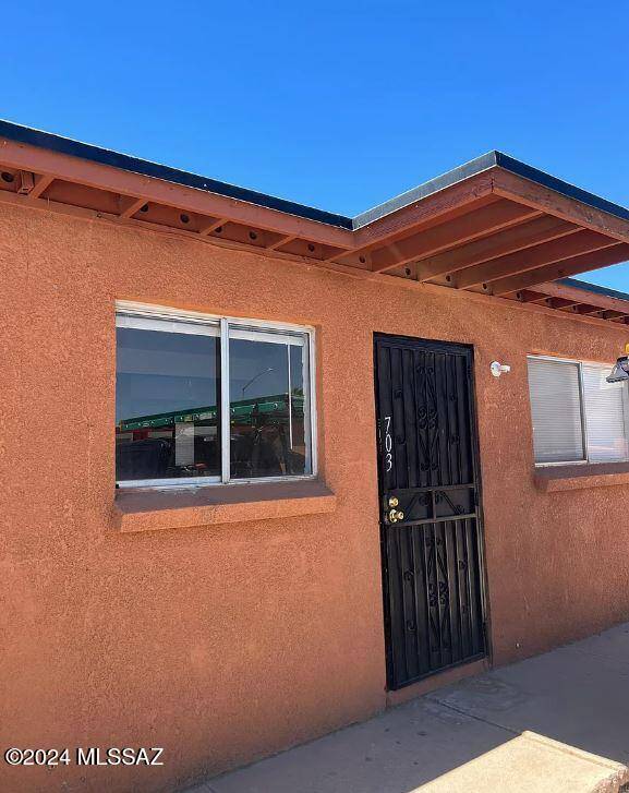 703 W Irvington Road, Tucson, AZ 85714