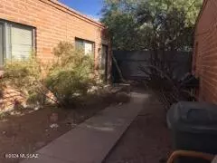 116 E Alturas Street, Tucson, AZ 85705