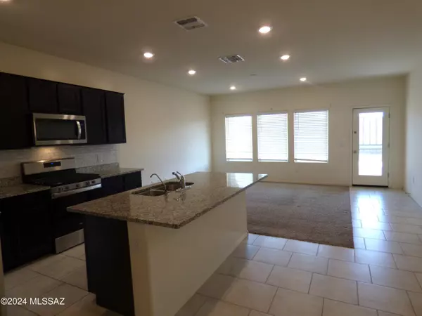 Marana, AZ 85653,10208 N Crooked Peak Trail