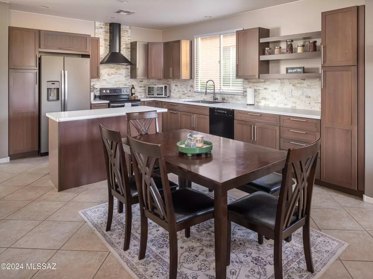 Oro Valley, AZ 85755,12936 N Salt Cedar Drive