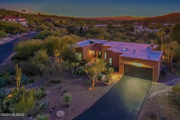 5465 N Post Trail, Tucson, AZ 85750