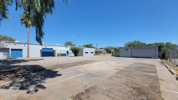 449 E Fort Lowell Road, Tucson, AZ 85705