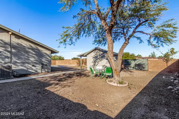 Tucson, AZ 85746,5241 S Livingstone Drive