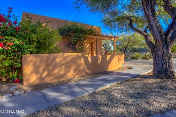 5333 S Morning Sky Lane, Tucson, AZ 85747