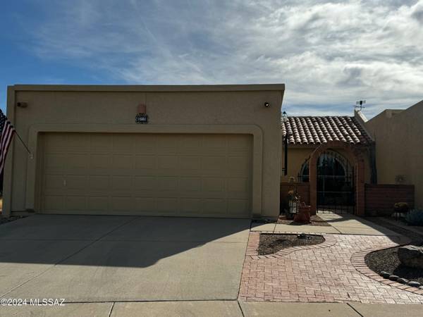 1501 W Via De Roma, Green Valley, AZ 85622