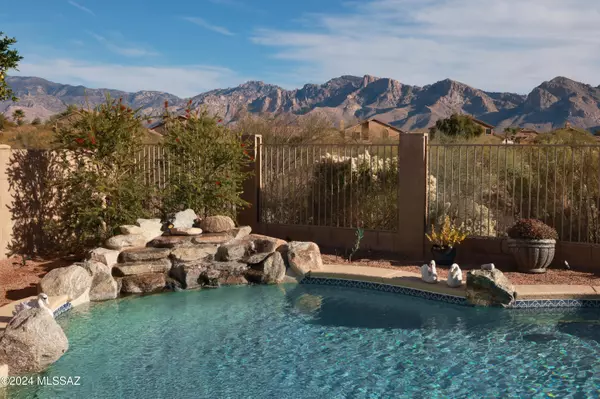 11390 N Mountain Breeze Drive, Oro Valley, AZ 85737