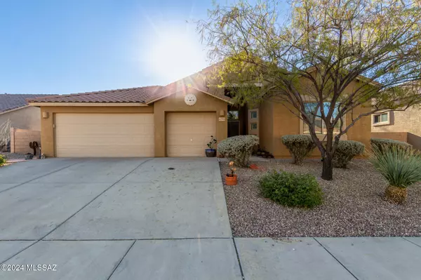 6793 W Fishermans Drive, Tucson, AZ 85757