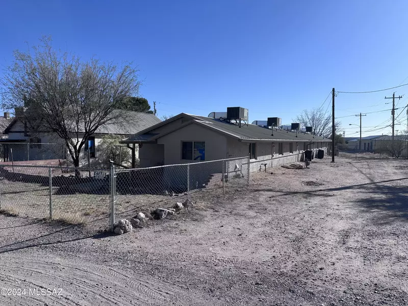 172 N Shady Lane, Benson, AZ 85602