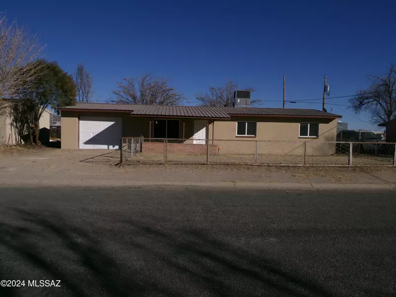 709 N FLAGSTAFF Avenue, Willcox, AZ 85643