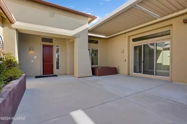 Oro Valley, AZ 85755,13716 N Tessali Way