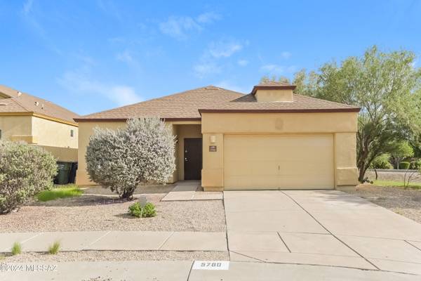 5780 E Calle Misericordia, Tucson, AZ 85756