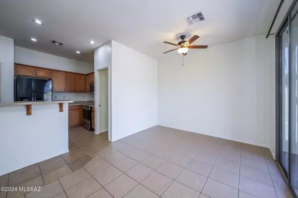 Tucson, AZ 85746,3510 W Avenida Sombra