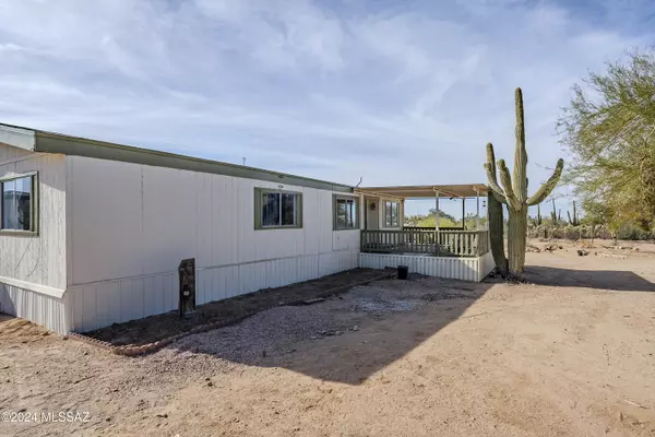 Tucson, AZ 85743,10691 W Prickly Pear Lane