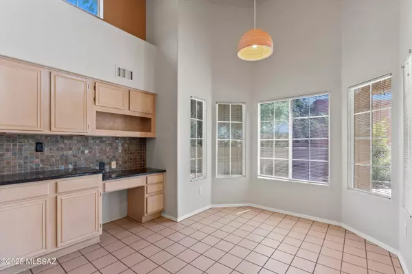 Oro Valley, AZ 85737,1901 W Carnoustie Place