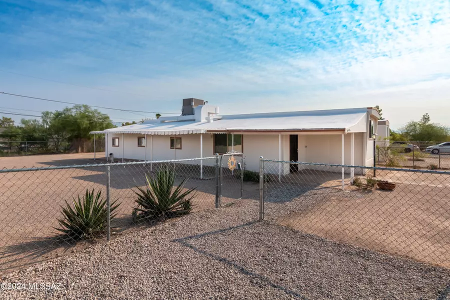 2762 W Quail Road, Tucson, AZ 85746