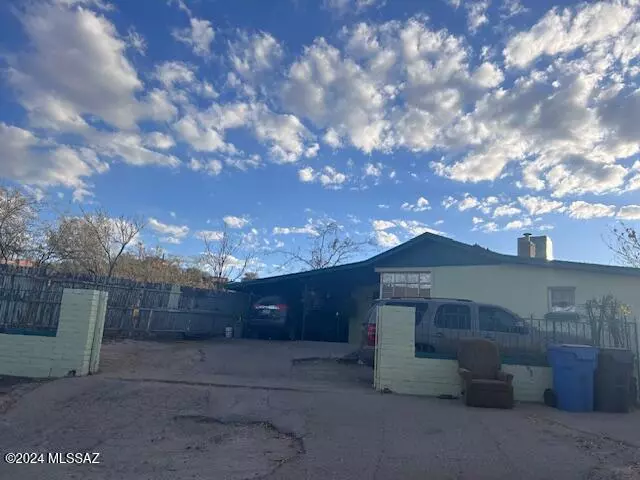 Nogales, AZ 85621,307 N Wayside Drive #A,B,C