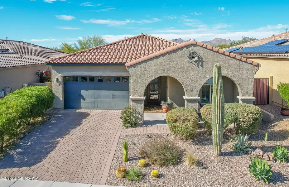 13481 N Flaxleaf Place, Oro Valley, AZ 85755