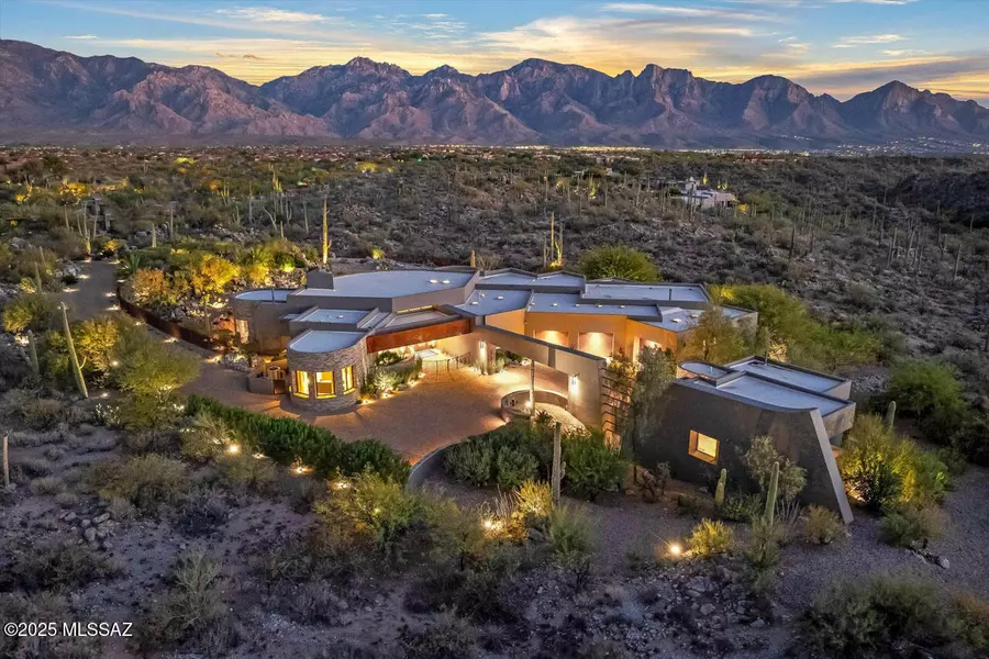 480 E Thunderstorm Place, Oro Valley, AZ 85755