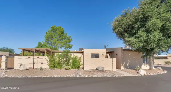 1850 N Camino De La Cienega,  Tucson,  AZ 85715