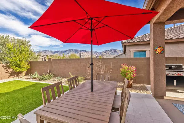 Oro Valley, AZ 85755,721 E Nubra Valley Place