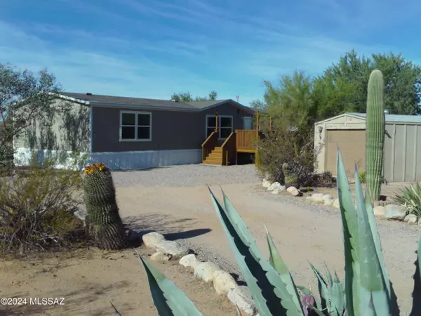 6621 N Guthrie Road, Tucson, AZ 85743