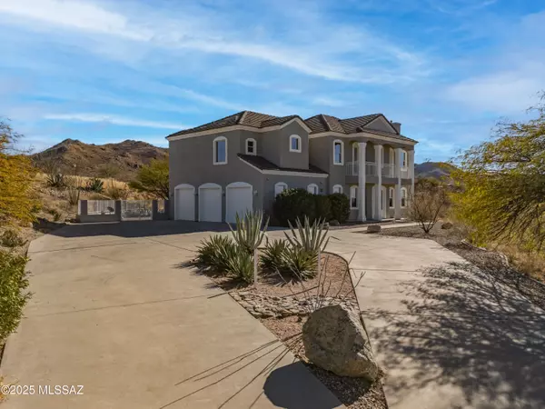 Vail, AZ 85641,743 S Melpomene Way