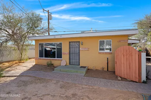 Tucson, AZ 85716,2526 E Lee Street