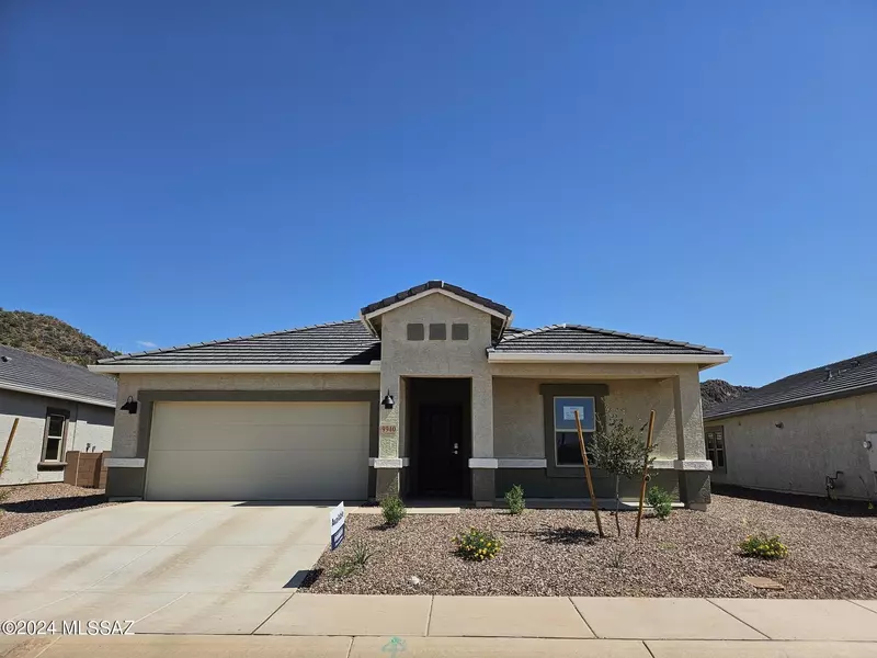 8666 W Orange Jubilee Drive, Marana, AZ 85653