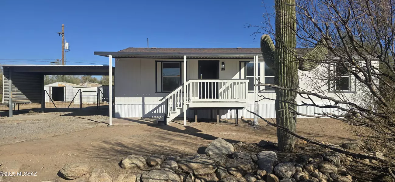 9150 W Ira Street, Tucson, AZ 85735