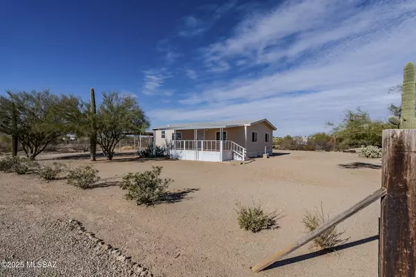 3733 S San Joaquin Road, Tucson, AZ 85741