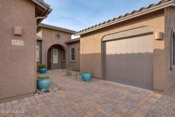 Marana, AZ 85658,6735 W Red Hawk Place