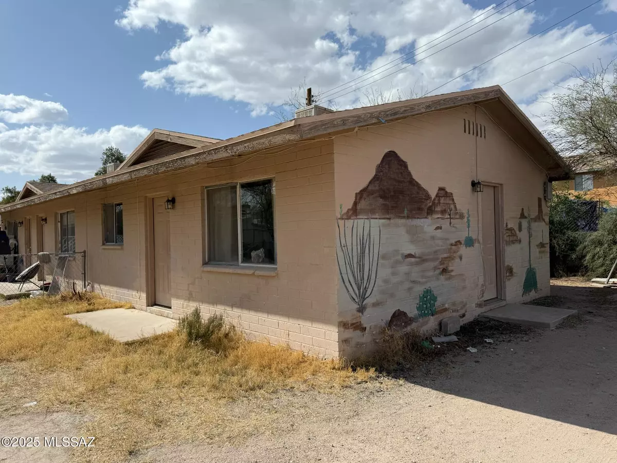 Tucson, AZ 85701,936 S Railroad Avenue
