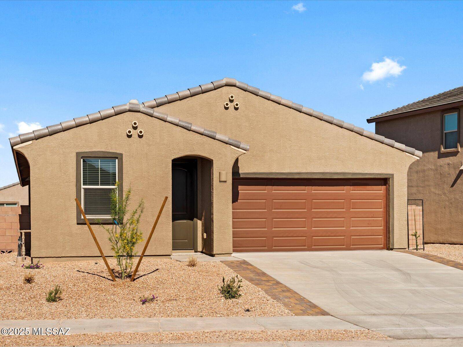 Vail, AZ 85641,8318 S Clara Roberts Way