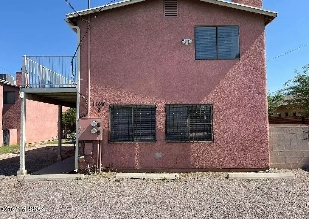 Tucson, AZ 85719,1108 E Water Street #2