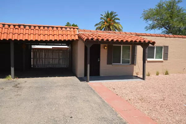 2613 E Fort Lowell Road, Tucson, AZ 85716