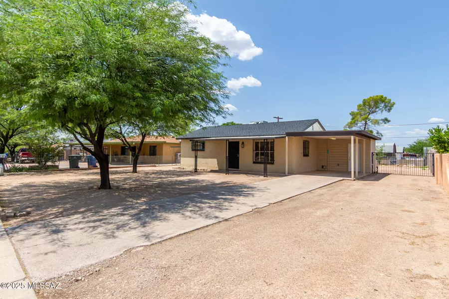 858 W Calle Evelina, Tucson, AZ 85706