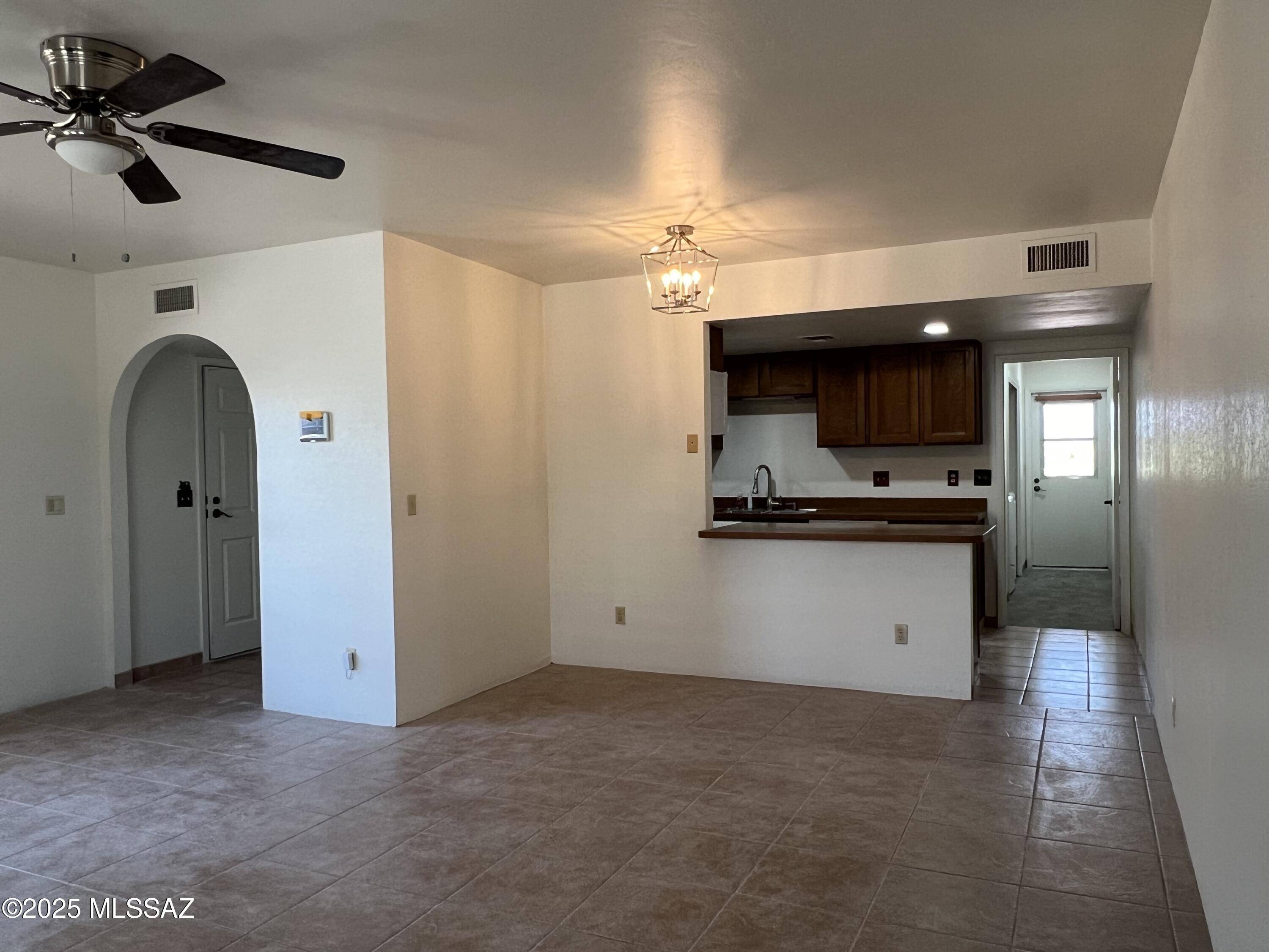 Green Valley, AZ 85614,320 N Camino Del Vate