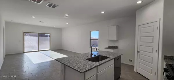 Vail, AZ 85641,709 W Wilkinson Street