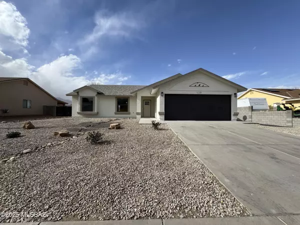 1510 S Roadrunner Lane, Thatcher, AZ 85552