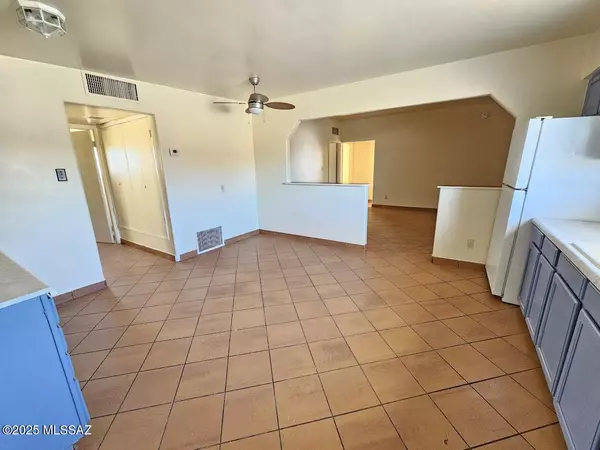 Tucson, AZ 85705,524 W Thurber Road